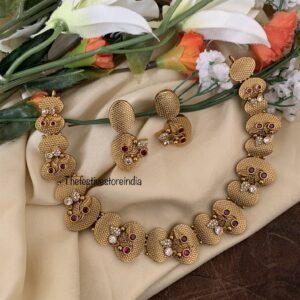 Textured floral gold set