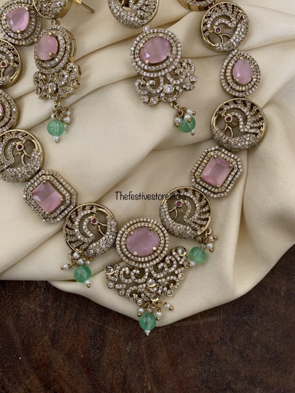 Pink stone Mint drops victorian necklace set