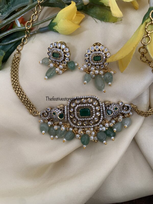 Budgeted green drops victorian choker set