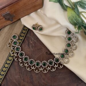 Budgeted Victorian emerald/green drops necklace set
