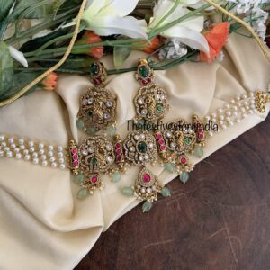 Classic pearls mint drops Victorian choker set
