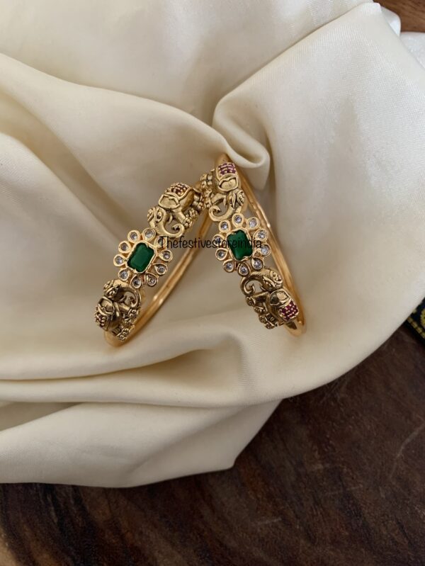 Mopp Emerald Elephant bangles