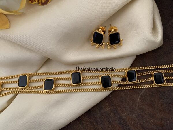 Black block stone choker set