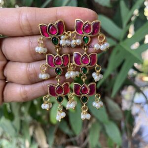 Jadau lotus step earrings