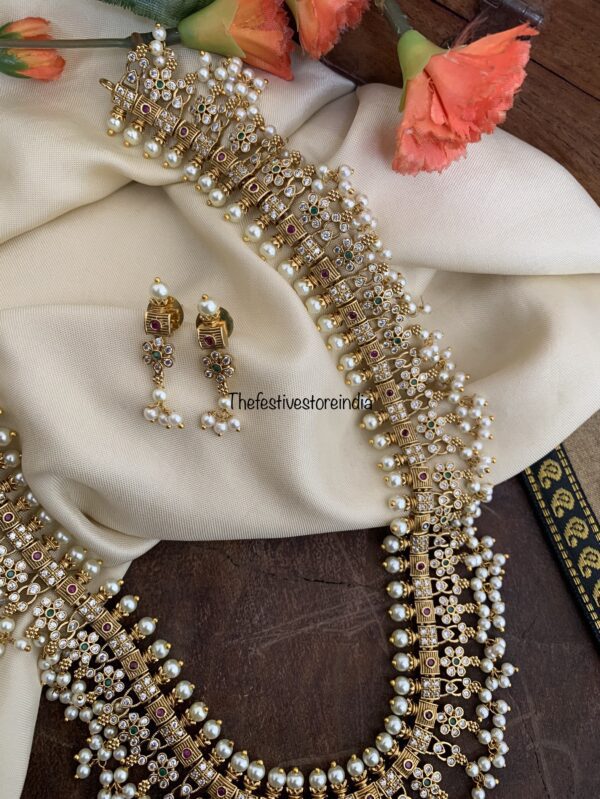 Guttapusalu classic pearls haaram set
