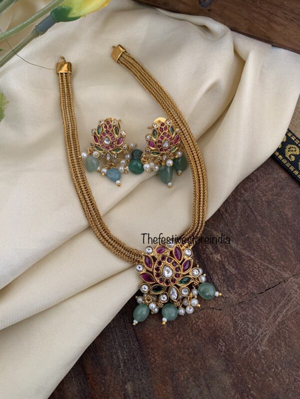 Pastel green drops lotus attigai set