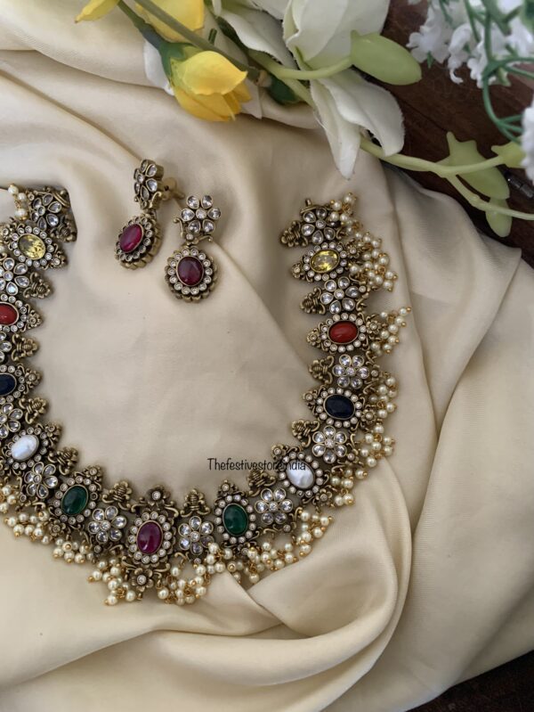 Multicolour Victorian heavy set