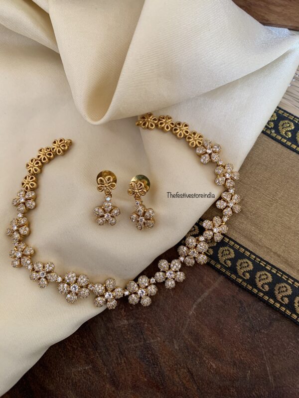 Floral white diamonds