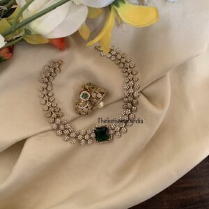 Flexible Emerald diamonds choker/necklace set