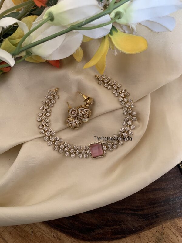 Flexible Pink diamonds choker/necklace set