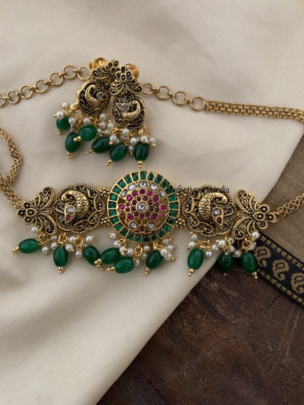 Kemp Navilu choker set