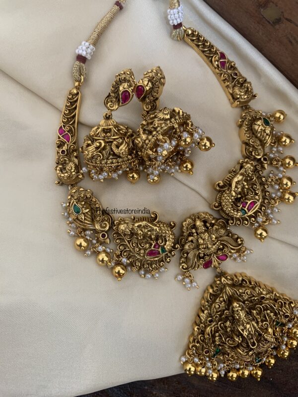 Gold beads lakshmi necklace set