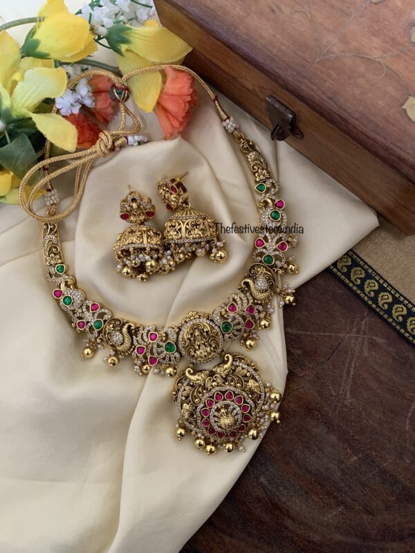 Evergreen heavy nakshi multi Lakshmi set