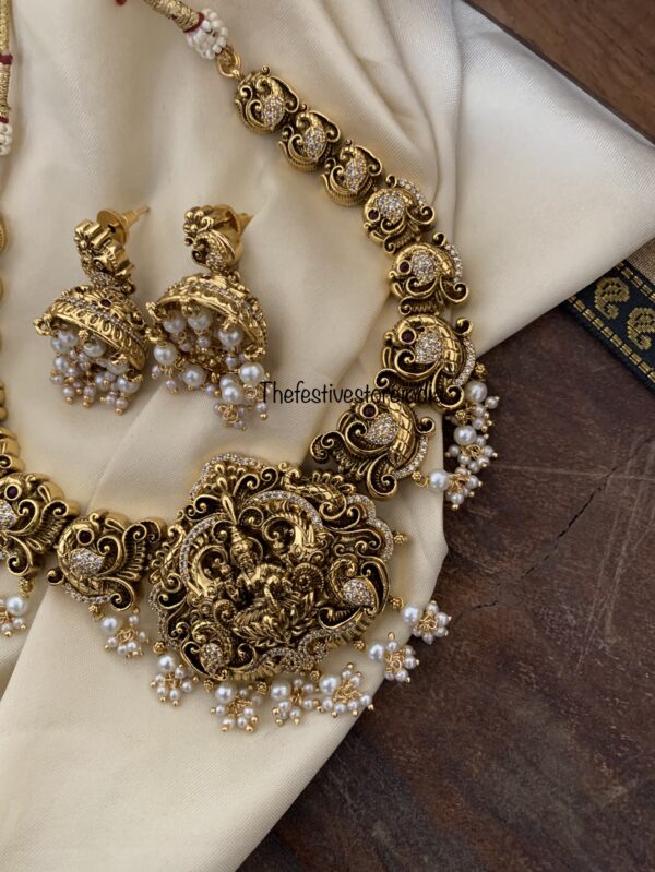 Lakshmi nakshi pearls necklace set