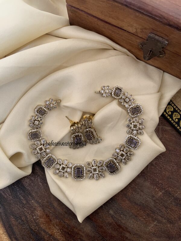 Budgeted Lavender / light purple floral Victorian set