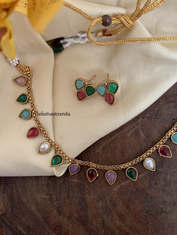 Pastel drops budgeted necklace set