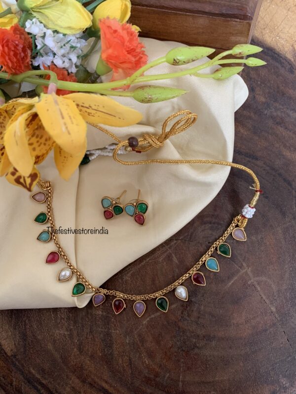 Pastel drops budgeted necklace set