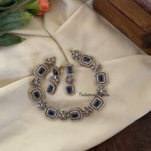 Blue floral budgeted set