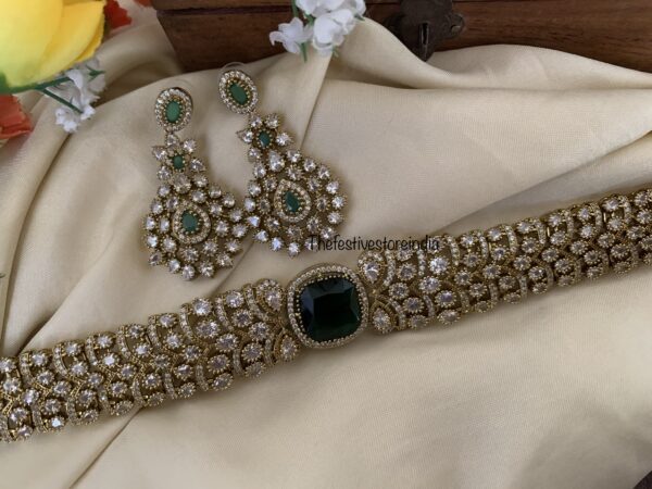 Statement Victorian Emerald stone choker set
