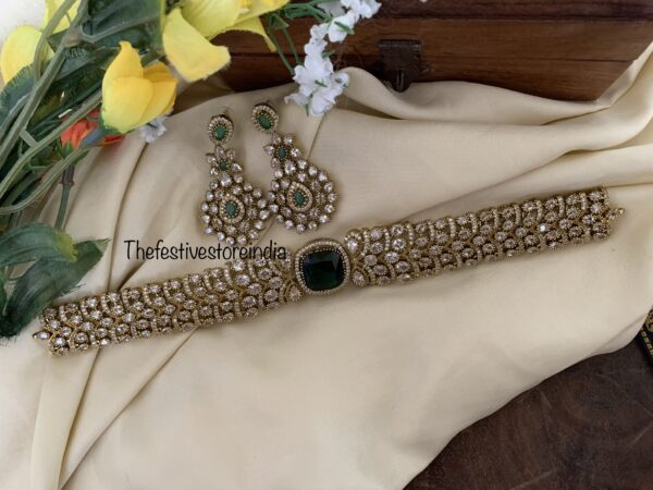 Statement Victorian Emerald stone choker set