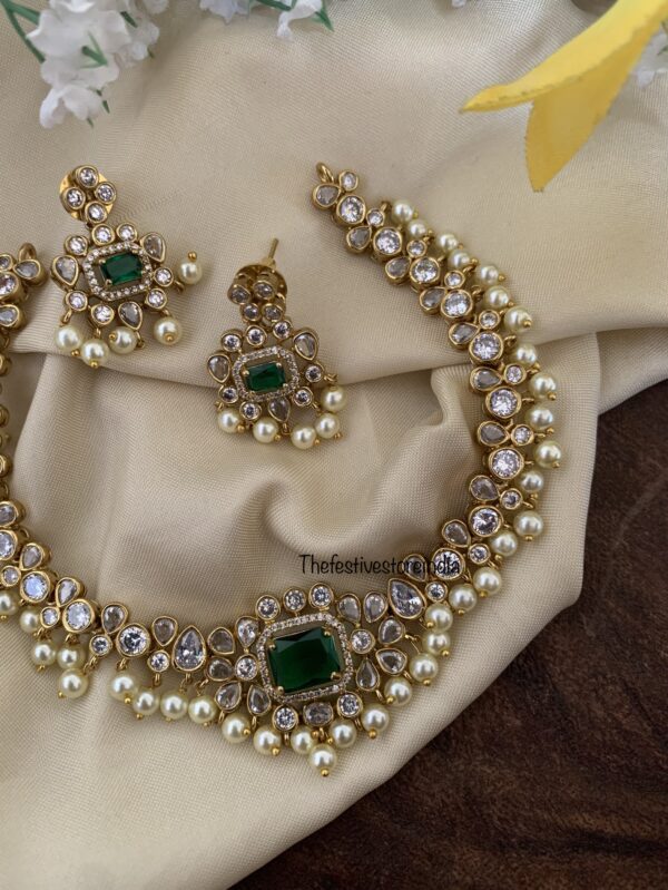 Emerald pearl drops choker necklace set