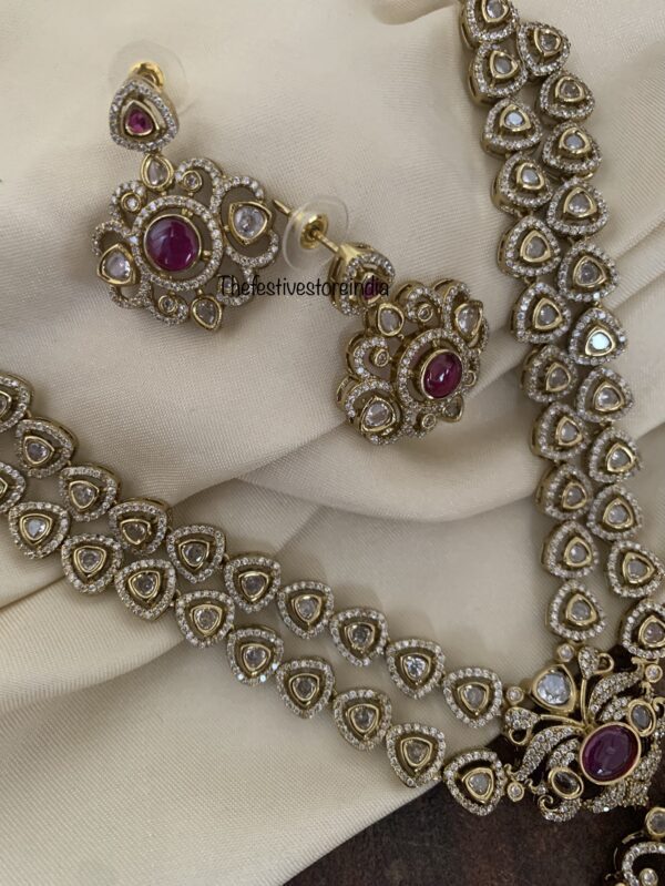 2 layer Victorian maroon stone necklace set