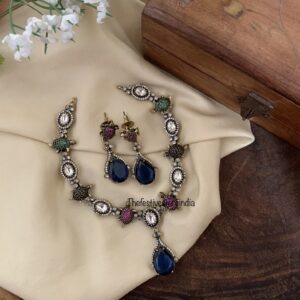 KURMA - Blue pendant Victorian necklace set