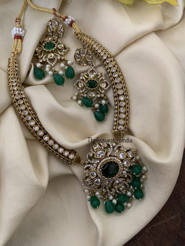 AD green beads pendant kanti set