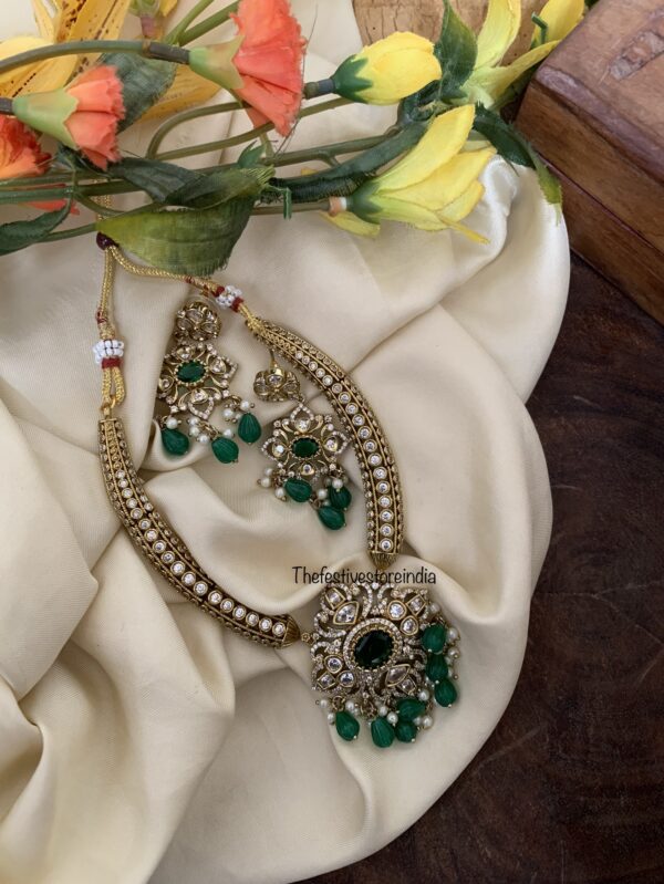 AD green beads pendant kanti set