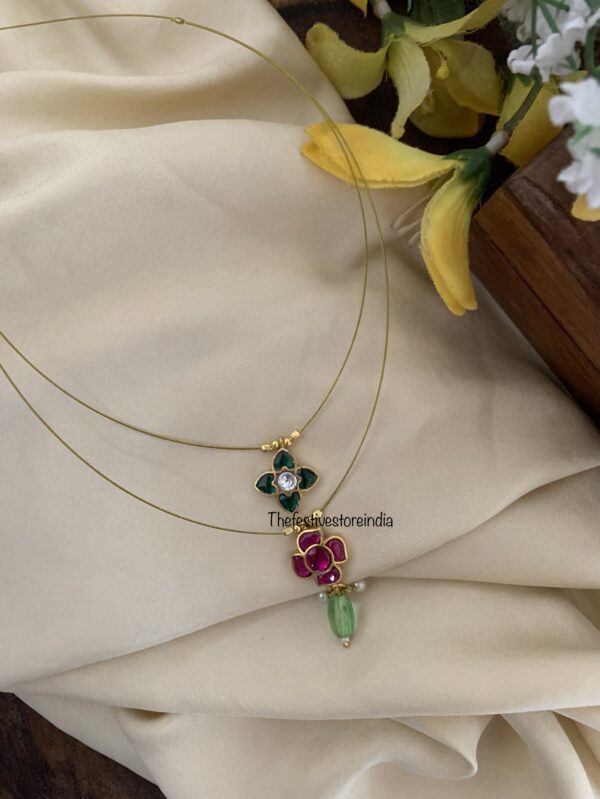 Jadau minimalist green & red pendant chain