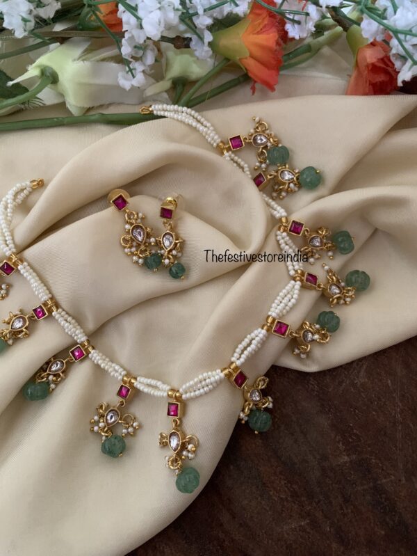 Jadau pumpkin green and pearls necklace set