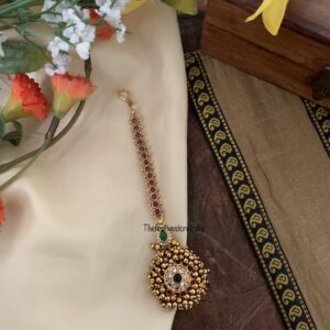 Cluster gold pearls maangtikka