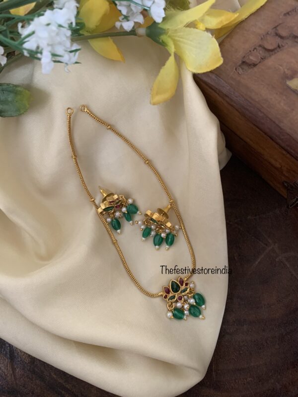 Budgeted Taamarai/Lotus green beads necklace set