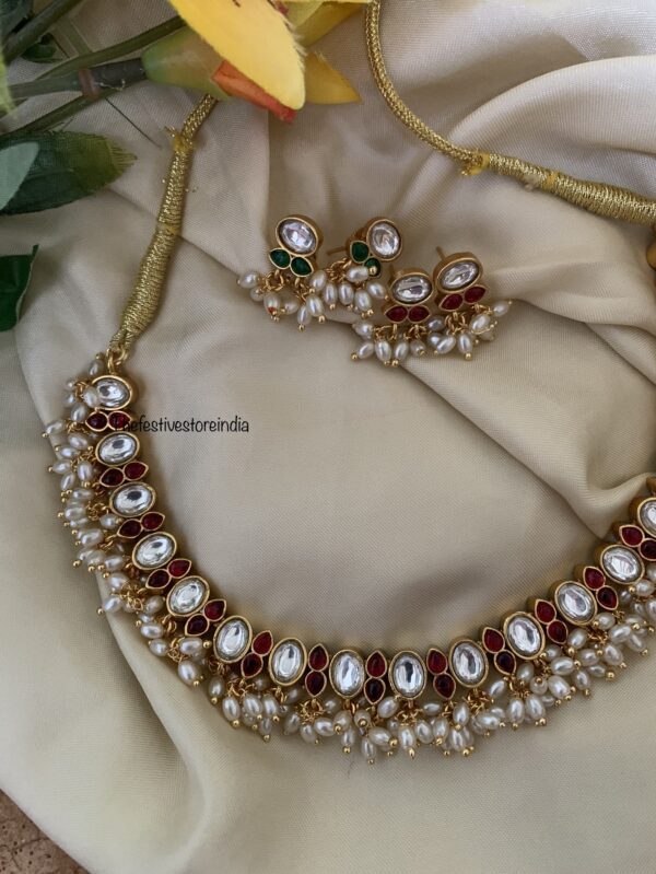 Reversible Red / Green kundan set