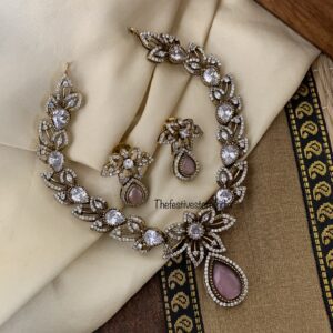 Pink stone leafy victorian set