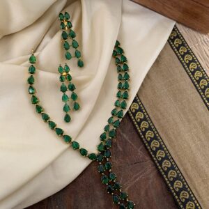 Contemporary green stone necklace set