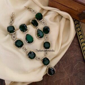 AD all EMERALD set