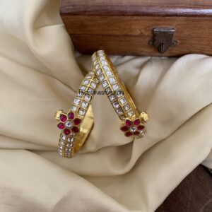Classic jadau unisex all white floral motif kada - Set of 2