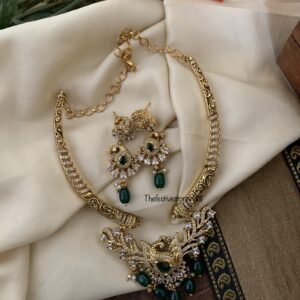 Contemporary navilu hasli set