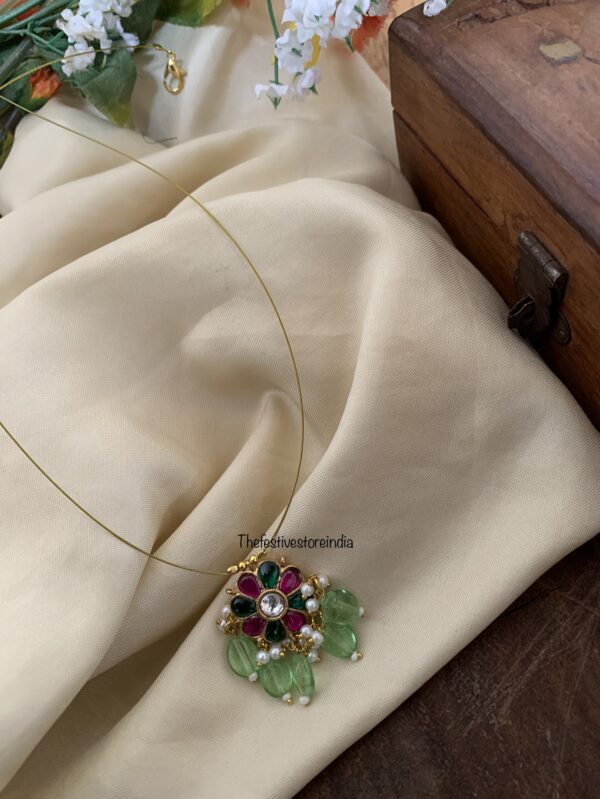 Jadau minimalist floral green drops chain