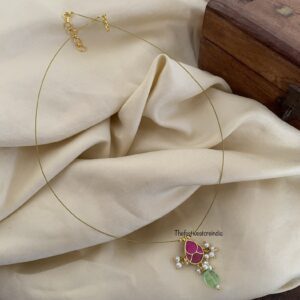 Jadau minimalist tikka pendant chain