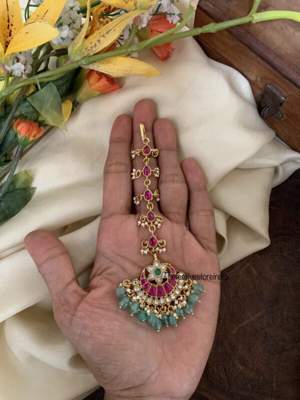 Jadau classic style maangtikka