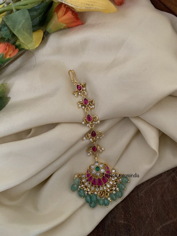 Jadau classic style maangtikka