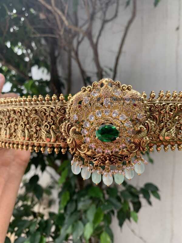 Emerald stone Bridal pendant Hipbelt