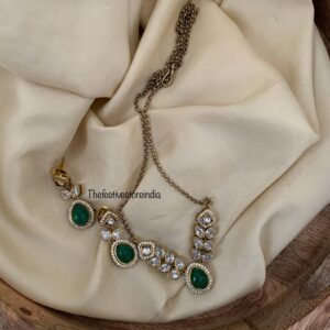 Victorian budgeted emerald drops set