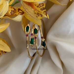 Set of 2 palakka kada ( Free size)