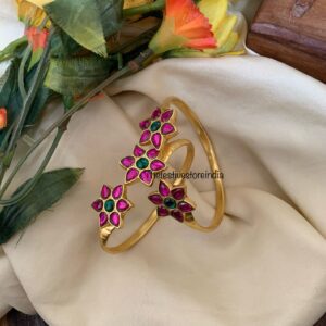 Jadau Set of 2 floral kada - Multi colour ( Free size)