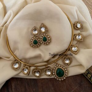 Emerald drop and kundan hasli set