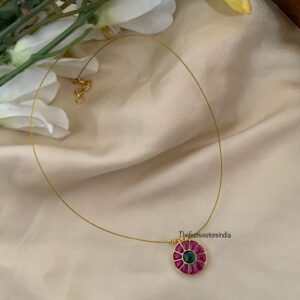 Jadau minimalist simple round pendant chain