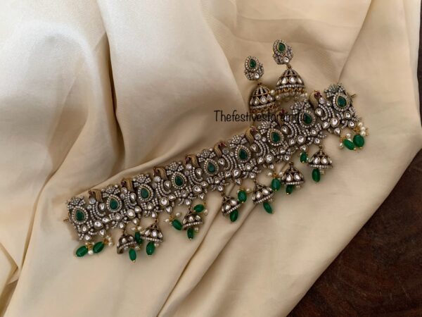 Victorian bridal emerald / green drops choker set